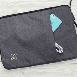 Funda Ejecutiva Notebook Laptop 15.6puLG 40x27cm Con Manija